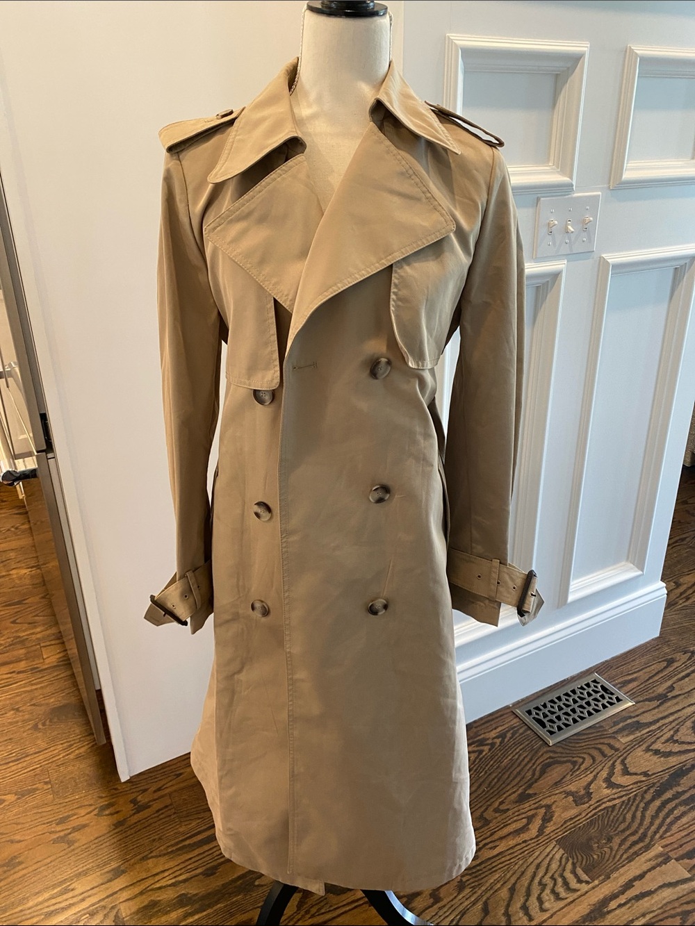 Zara Tan Double-Breasted Trench Coat